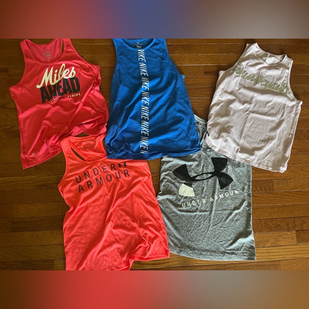 5 Women’s S/M tank tops